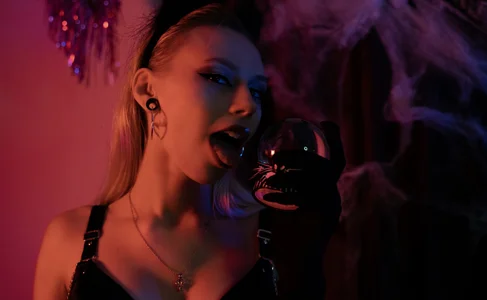 AlessiaCroft Purrfectly Wicked Foto