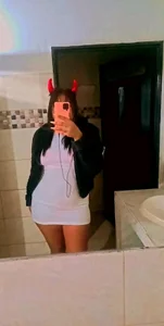 AprilBelmoreのYummyの枚の写真