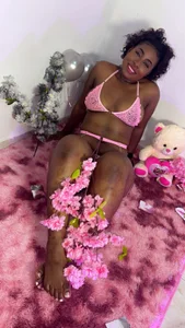 Kendallbleer Kiss my feet 🎀💦🦶🏼 Pic 6