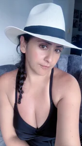 stefaniadiazz_ Public Foto