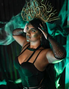 victoria_roussee Snake🐍🐍 Pic 3