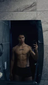 TonyMonta_1 😋  3. fénykép