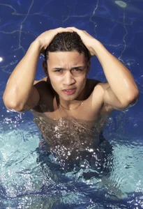 ALAN_SANTHOS pool day Billede