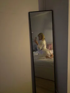 KateDolphin wow wow what a bomb this is Immagine 