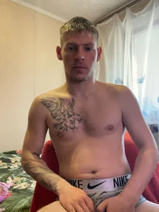 HairyJeffry Public รูป  3