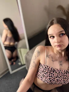 Cassies-Sandyy Pick me, dear♥ Pic 4