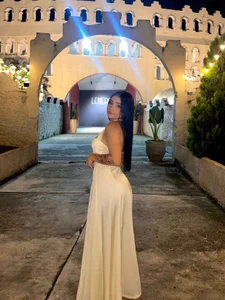 megara_x_ Public Pic 2