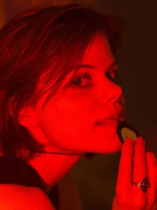 𝐿𝑜𝑜𝑘 𝑖𝑛𝑡𝑜 𝑚𝑦 𝑏𝑖𝑔 𝑒𝑦𝑒𝑠💥 od EllieMurler  2 snímek