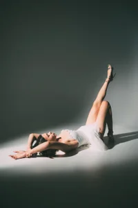 PollyLanders Velvet Light Pic 2