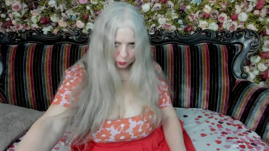 mariabelladonna Red Pic 9