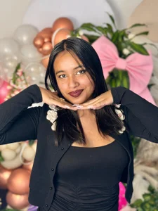 Public de Aaliyah_Vega  2 Imagens