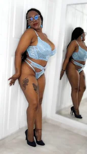 ShantalDior Public Billede 9