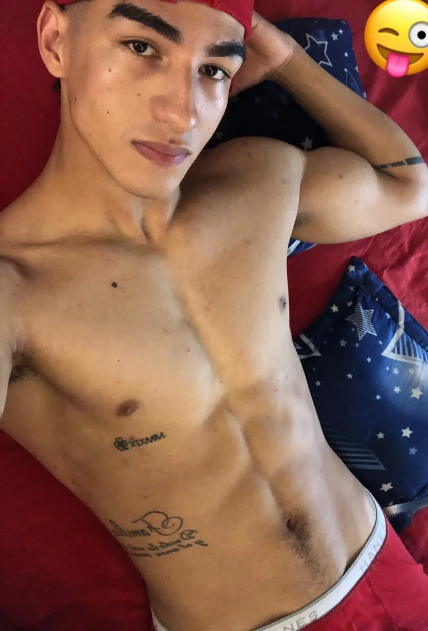 Goldendesirexx__ Gambar Trending 903