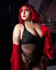 Public od RavenVamp  4 snímek