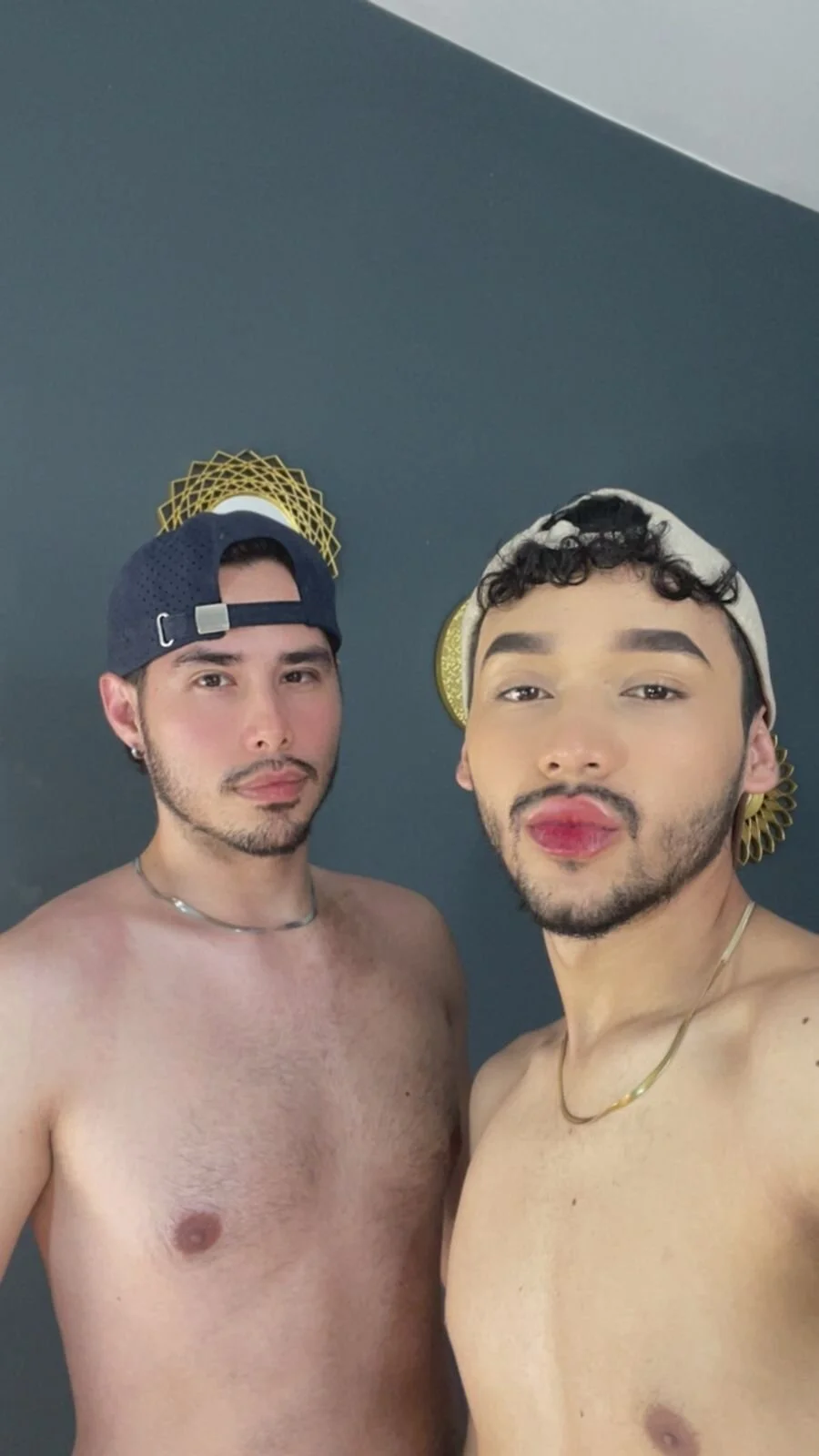 صور ReubenandScott الرائجة  4656