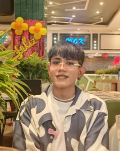 andrew_uwu_'s photo
