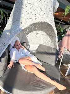 Tracy-Taylor bright weekend Pic 3