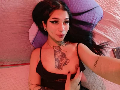 Lunarethvoss Hot girl 🥵 Pic 2
