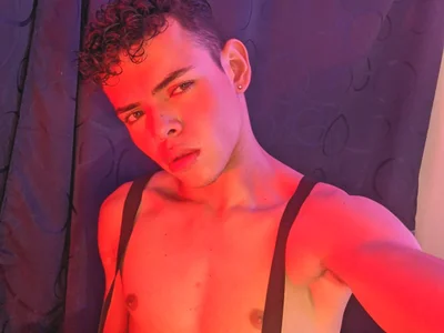 Nijinsky_LatinBoy: Personal ( 4 фото)