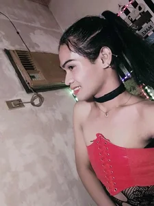 bellalot Public Pic 6