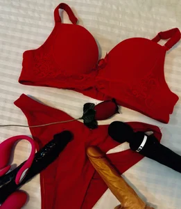 angelwavy Happy Valentine’s Day boys ❤️ Foto 2