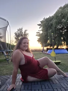 Curvy_Lacey_LeeX Me x Poză 7