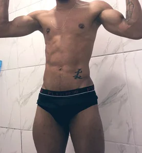 18ZOLDRICK's +18 Sex Photo 1