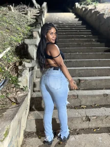 lilly_jackson Chilling.🍃 Immagine  3