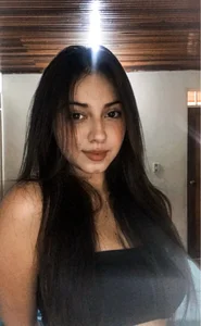 Abby-26 Public Pic 6