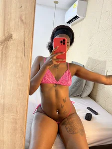 ShakiraThompss18 Sexy chocolate 🍫 Pic 6