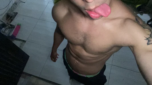 Noah_milleer Public صورة واحدة|Noah_milleer Public صورتان|Noah_milleer Public  2 صور|Noah_milleer Public  2 صورة