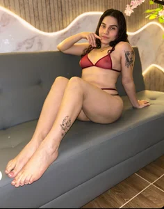 LiaaRouss Public Pic 3