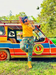 KAROLLJONES1 casual walk ❤️ Pic