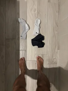 Luchonaked Public Gambar 7