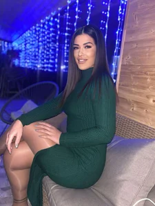 Public de AzaleeaPasito  photos