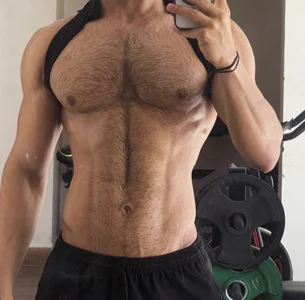 Ivaan_hot Public  3. fénykép