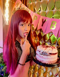 HAPPY BIRTHDAY ❤ de Cherry_Vixen_  Imagens