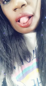 NegrabigのHotの 2枚の写真