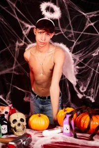 halloween🎃 de OLIIVER_TAY  2 Imagens
