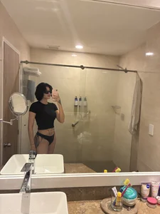 🥵TAYLOR🥵 de Theangels_Twinks  2 Imagens