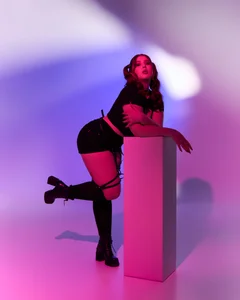 PixelGoddessEat you up with my eyes图片 4