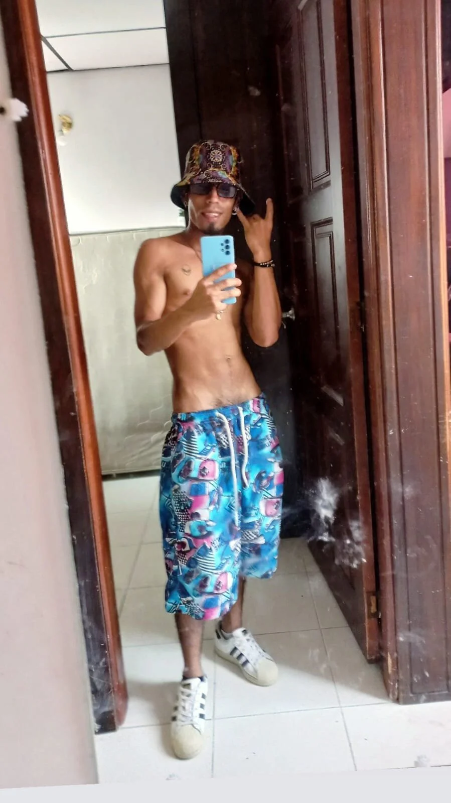 Foto em tendência de NoaahTylor 5417