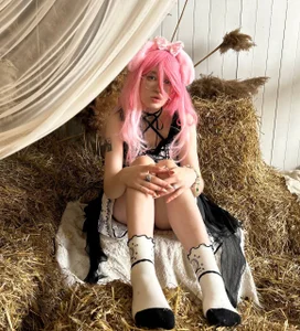 Exstra special rabbit costume for my fans ^^ de Dark_Lucious  9 Imagens