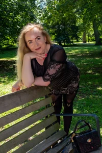 sexi_momy_Jennifer Public Immagine  7