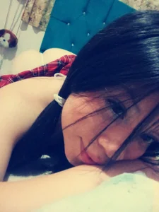 Liapetite_XXX Public Pic 4