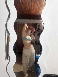 NIKAELA_TAY Public Bilde 3