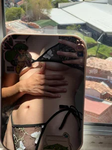 jeroharper_ come see me Pic
