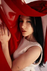 the red color of passion... Agree? od NikkiGoldSide  2 snímek