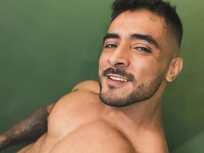 ERIC_HARRISON Public  3টি ছবি