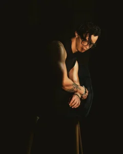 Brandon_starkk ligth  5. fénykép